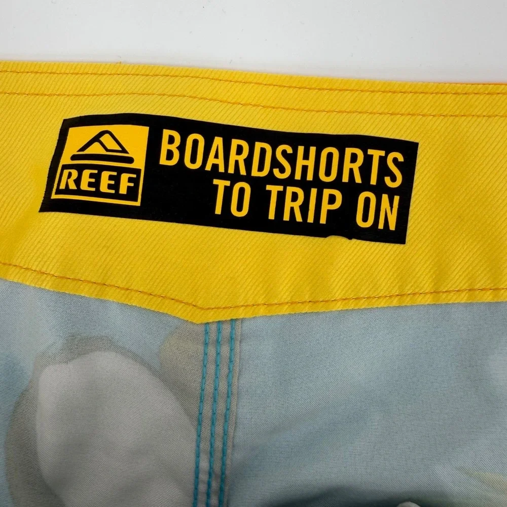 Reef Mens Boardshorts Size 38 Blue Tropical Fruit Coconut Pineapple Swim Trunks